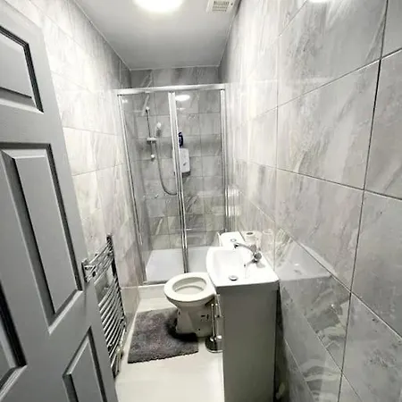 Entrepreneur Stays - 8 Guest House Liverpool Exterior photo